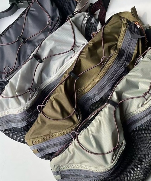 WESTBOY（ウエストボーイ）の「Y2K ユニセックス メッシュ×ドローコード ボディバッグ WO26W2BG14（ショルダーバッグ・メンズ・グレー/ブラック・FREE）」の5枚目の写真