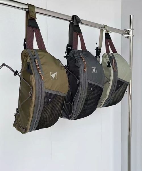 WESTBOY（ウエストボーイ）の「Y2K ユニセックス メッシュ×ドローコード ボディバッグ WO26W2BG14（ショルダーバッグ・メンズ・グレー/ブラック・FREE）」の7枚目の写真