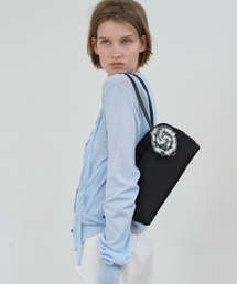 Majournee（マジョネ）の「NYLON SQUARE BAG_BLACK（ショルダーバッグ）」