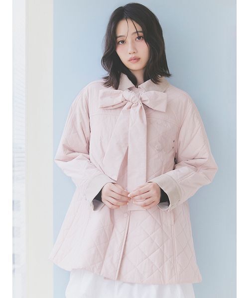 FURFUR(ファーファー)の「【限定カラー】パデッドボウタイキルティングブルゾン(ブルゾン・レディース・チャコールグレー/サックスブルー/チェック・F)」の5枚目の写真