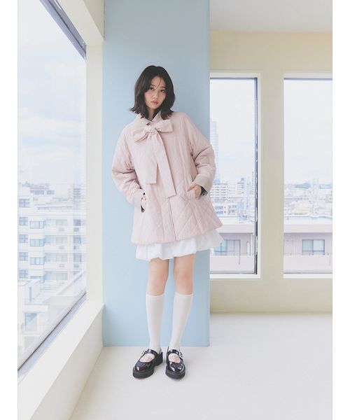 FURFUR(ファーファー)の「【限定カラー】パデッドボウタイキルティングブルゾン(ブルゾン・レディース・チャコールグレー/サックスブルー/チェック・F)」の9枚目の写真