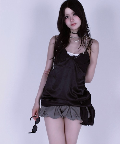 REINE NOIRE(レーヌノワール)の「cocoon puff pants. / コクーンパフパンツ(その他パンツ・レディース・ブラック/カーキ・FREE)」の4枚目の写真