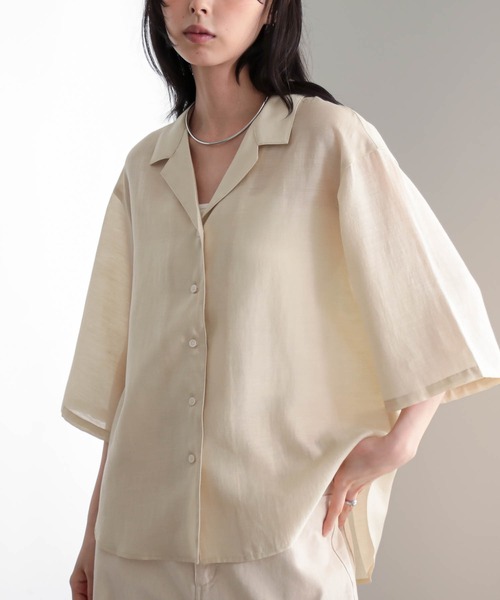 for/c(フォーシー)の「セルロースシアーシャツ【サスティナブル】(シャツ/ブラウス・レディース・チャコール/ライトベージュ・L/M)」の2枚目の写真