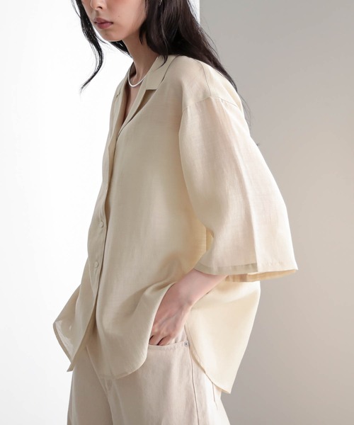 for/c(フォーシー)の「セルロースシアーシャツ【サスティナブル】(シャツ/ブラウス・レディース・チャコール/ライトベージュ・L/M)」の15枚目の写真