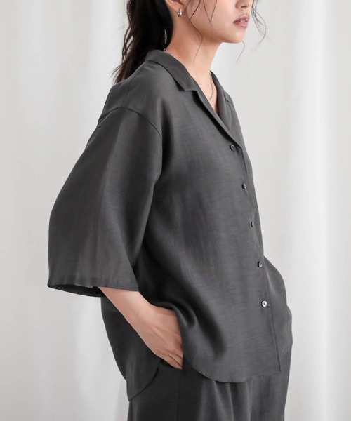 for/c(フォーシー)の「セルロースシアーシャツ【サスティナブル】(シャツ/ブラウス・レディース・チャコール/ライトベージュ・L/M)」の6枚目の写真