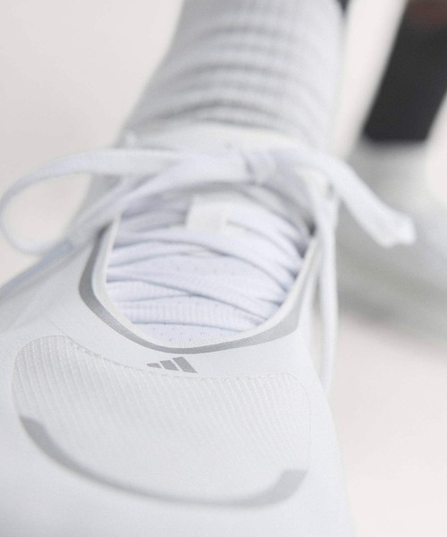 adidas(アディダス)の「ハイパーブースト エッジ ランニング / HYPERBOOST EDGE Running / ランニングシューズ / アディダス adidas(スニーカー・メンズ・ホワイト×シルバー・24.5cm/25.0cm/25.5cm/26.0cm/26.5cm/27.0cm/27.5cm/28.0cm/28.5cm/29.0cm)」の11枚目の写真