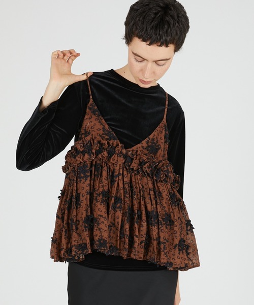 crinkle crinkle crinkle(クリンクルクリンクルクリンクル)の「【crinkle crinkle crinkle】3D embroidery leopard cami/3Dエンブロイダリーレオパードキャミ(キャミソール・レディース・ブラウン・FREE)」の5枚目の写真