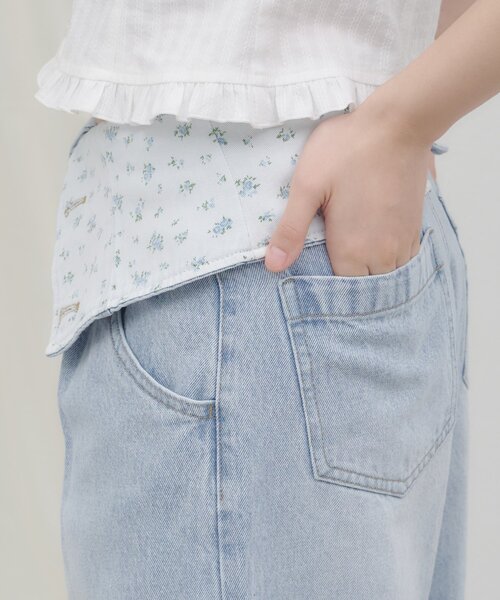 DISCOAT(ディスコート)の「【umm./AW先行予約】ウエスト折り返しワイドデニムパンツ(その他パンツ・レディース・サックスブルー・SMALL/MEDIUM)」の14枚目の写真