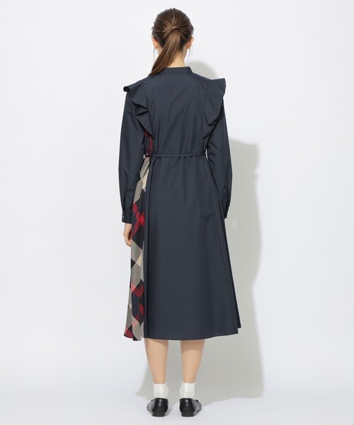 CB CRESTBRIDGE（シービークレストブリッジ）の「ラッフルシャツワンピース（ワンピース・レディース・ダークネイビー/ベージュ/レッド系その他4・M/S）」の18枚目の写真
