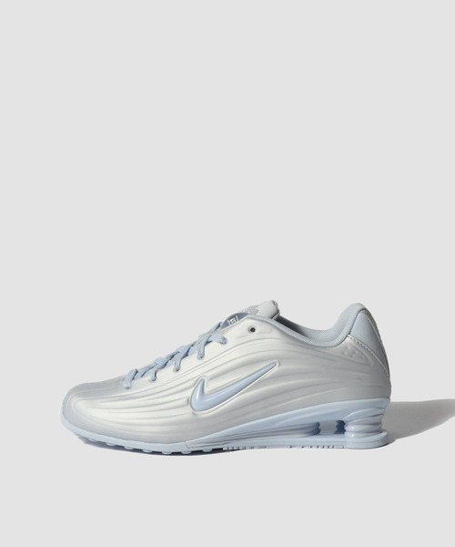 NIKE(ナイキ)の「NIKE / ショックス Z(スニーカー・レディース・ライトブルー・24)」の1枚目の写真