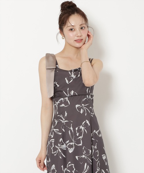 WILLSELECTION(ウィルセレクション)の「リボンプリントアシメショルダーキャミワンピース(ワンピース・レディース・ブラウン/ピンク・FREE)」の6枚目の写真