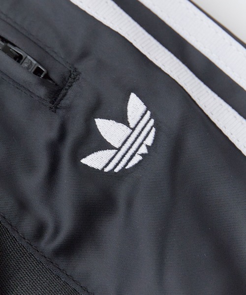 Chick(チック)の「adidas/アディダス ORI DENIM FIREBIRD TP バギーフィット レーシング デニムパンツ 2026年 夏 夏服 秋服(デニムパンツ・レディース・ブラック・XS)」の6枚目の写真