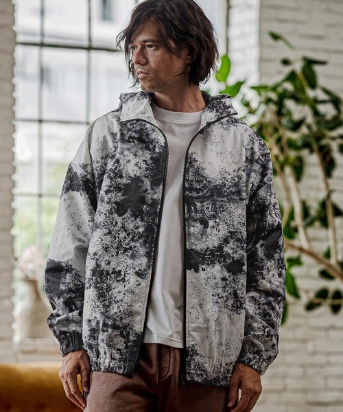 CAMBIO(カンビオ)の「mpa4205- Art Graphic Zip Hoodie ジップパーカー(CAM26AW-014)(パーカー・メンズ・ブラック系その他/ブラウン系その他/オレンジ系その他・S/M/L)」の18枚目の写真