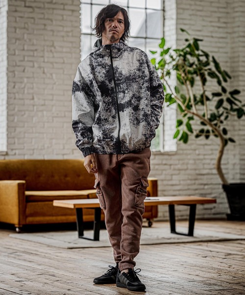 CAMBIO(カンビオ)の「mpa4205- Art Graphic Zip Hoodie ジップパーカー(CAM26AW-014)(パーカー・メンズ・ブラック系その他/ブラウン系その他/オレンジ系その他・S/M/L)」の20枚目の写真