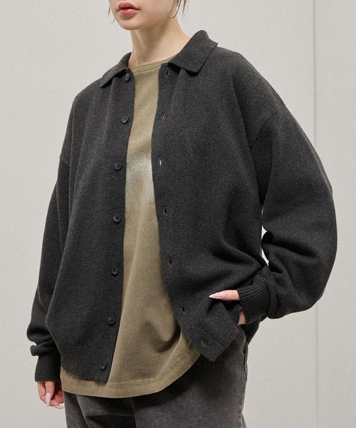 Alfred Alex(アルフレッドアレックス)の「【Alfred Alex】Mix Yarn Knit Shirt Cardigan / ルーズシルエット ミックスヤーン ニットシャツカーディガン(カーディガン/ボレロ・メンズ・スミクロ/ブラウン系/ブルー系/レッド系/チャコール・M/L)」の1枚目の写真
