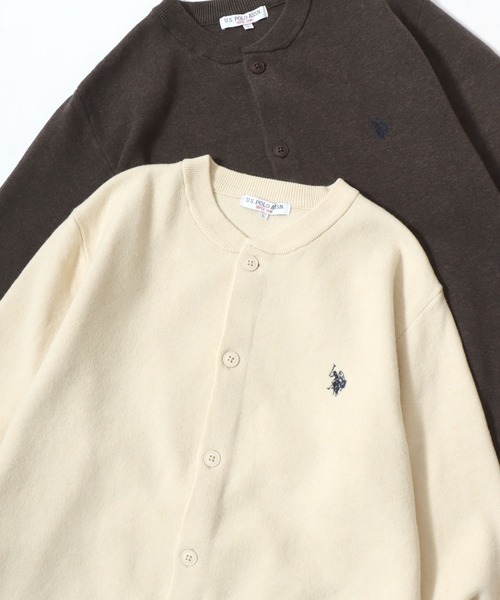 U.S. POLO ASSN.（ユーエスポロアッスン）の「U.S. POLO ASSN./ユーエスポロアッスン ミドルゲージニット ロゴ ワンポイント刺繍 カーディガン/レディース メンズ（カーディガン/ボレロ・メンズ・グレー/ネイビー/アイボリー/モカ/ブラック・M/L/LL）」の2枚目の写真