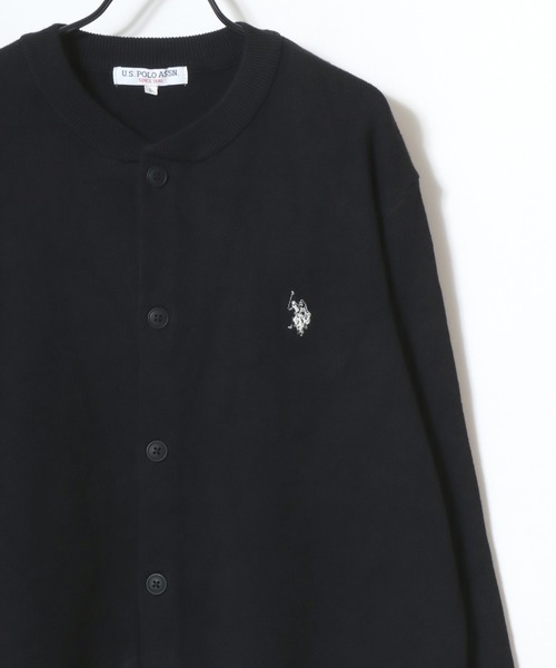 U.S. POLO ASSN.（ユーエスポロアッスン）の「U.S. POLO ASSN./ユーエスポロアッスン ミドルゲージニット ロゴ ワンポイント刺繍 カーディガン/レディース メンズ（カーディガン/ボレロ・メンズ・グレー/ネイビー/アイボリー/モカ/ブラック・M/L/LL）」の7枚目の写真