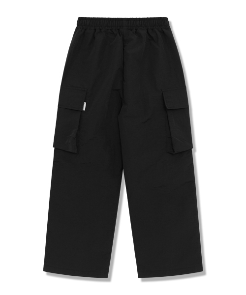 PIANER KIDS(ピアネールキッズ)の「ナイロンカーゴパラシュートパンツ(ブラック)(スウェットパンツ・レディース・ブラック・S(120-130cm)/M(130-140cm)/L(140-150cm)/XL(150-160㎝))」の8枚目の写真