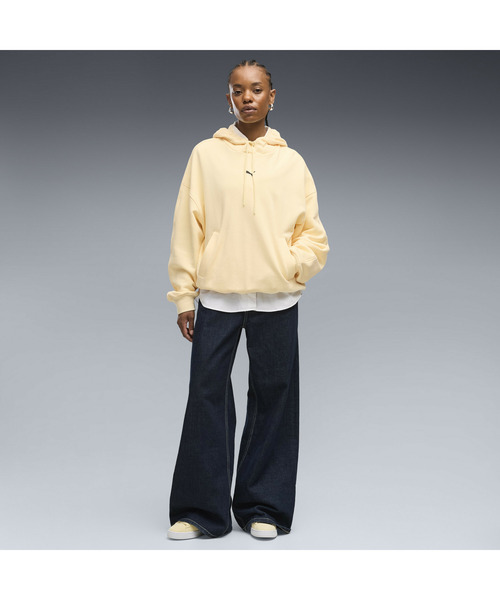 PUMA(プーマ)の「PUMA プーマ ウィメンズ ESS オーバーサイズ フーディ TR(パーカー・レディース・ブラック/アイボリー・X-LARGE/SMALL/LARGE/MEDIUM)」の4枚目の写真