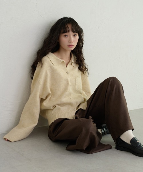 apres jour clair(アプレジュールクレア)の「【apres jour clair】くるみボタンポロニットカーディガン(カーディガン/ボレロ・レディース・ダークブラウン/イエロー/アイボリー/ピンク・フリー/X-LARGE)」の16枚目の写真