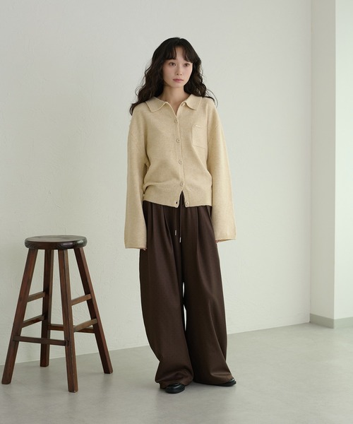 apres jour clair(アプレジュールクレア)の「【apres jour clair】くるみボタンポロニットカーディガン(カーディガン/ボレロ・レディース・ダークブラウン/イエロー/アイボリー/ピンク・フリー/X-LARGE)」の14枚目の写真