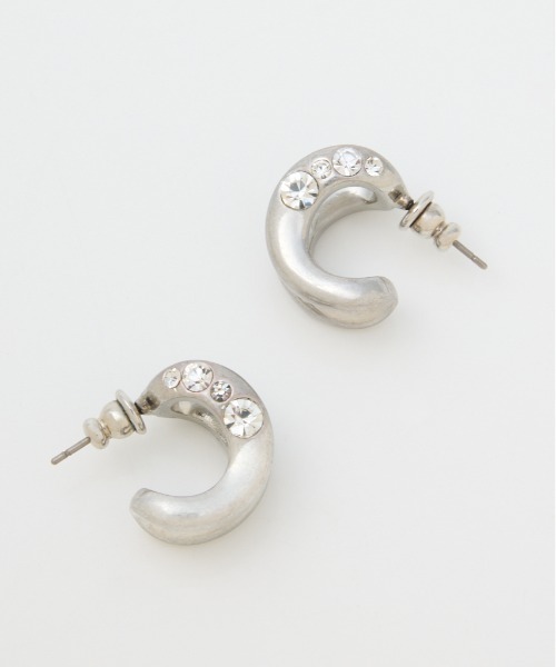 SLY(スライ)の「STONE HOOP P/EARRING ストーンフープイヤリング(ピアス(両耳用)・レディース・ゴールド/シルバー・FREE)」の2枚目の写真