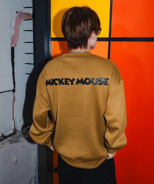 MICKEY MOUSE(ミッキーマウス)の「【MICKEY MOUSE】裏起毛 コットンタッチ ピリング防止加工 トレーナー(スウェット・メンズ・杢グレー/チャコール/グレイッシュベージュ/キャメル・LARGE/X-LARGE/MEDIUM)」の16枚目の写真