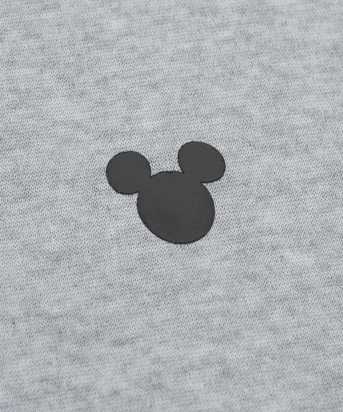 MICKEY MOUSE(ミッキーマウス)の「【MICKEY MOUSE】裏起毛 コットンタッチ ピリング防止加工 トレーナー(スウェット・メンズ・杢グレー/チャコール/グレイッシュベージュ/キャメル・LARGE/X-LARGE/MEDIUM)」の9枚目の写真