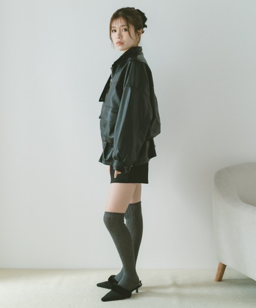 VANNIE U（ヴァニーユー）の「スタンドネックペプラムフェイクレザージャケット（その他アウター・レディース・ブラウン/ブラック・FREE）」の17枚目の写真