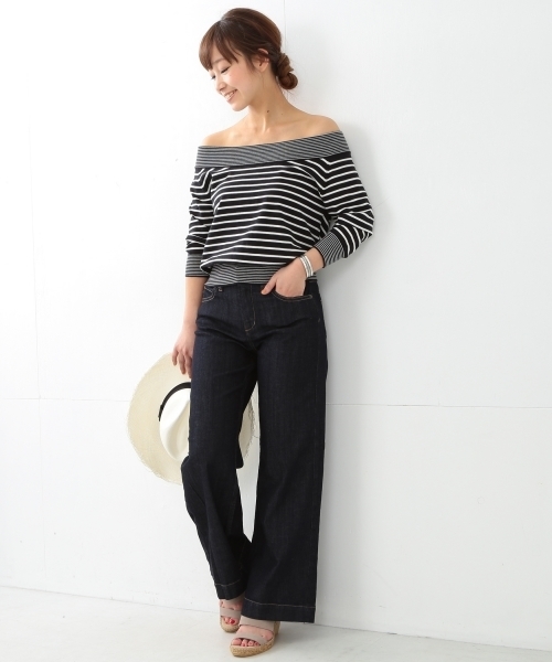 Ray BEAMS（レイビームス）の「Ray BEAMS / ボーダーオフショルダー（Tシャツ/カットソー・レディース・ホワイト/ブラック/レッド・ONE SIZE）」の8枚目の写真