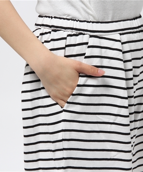 RODEO CROWNS WIDE BOWL（ロデオクラウンズワイドボウル）の「ONE TUCK SHORTS（その他パンツ・レディース・ホワイト系その他・SMALL/MEDIUM）」の7枚目の写真