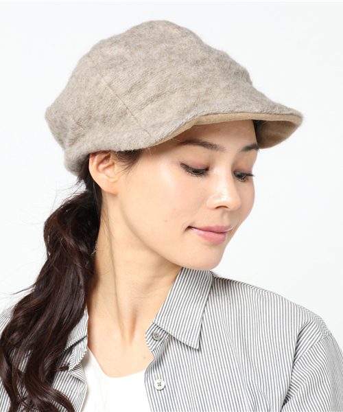 LBC(エルビーシー)の「モヘア変形キャスケット (キャスケット・レディース・ベージュ/ネイビー・ONE SIZE)」の1枚目の写真