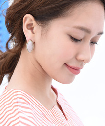 Eldia'lu | 天然石マーブルアーモンドデザインピアス(ピアス(両耳用))