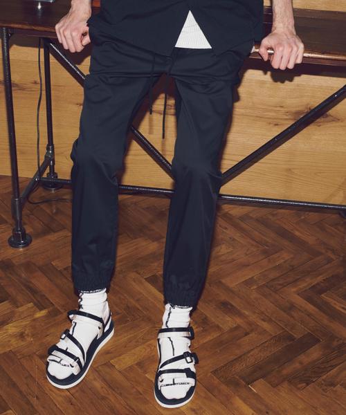 MONKEY TIME(モンキータイム)の「<monkey time> TR/TWL SKINNY JOGGER/ジョガーパンツ ◆(その他パンツ・メンズ・ブラック/グレー・X-LARGE/LARGE/MEDIUM/SMALL)」の5枚目の写真