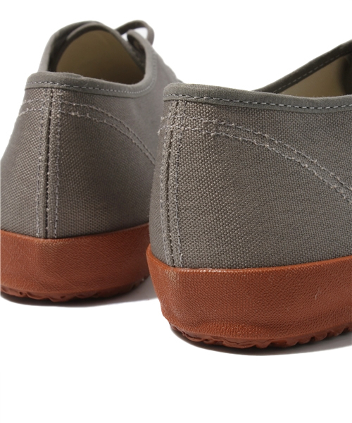 BEAUTY&YOUTH UNITED ARROWS（ビューティーアンドユースユナイテッドアローズ）の「by LINEN カラー スニーカー¨ ◆§（スニーカー・メンズ・オフホワイト/グレー/オレンジ/コバルトブルー/ネイビー/ブラック/ケリー/その他1/その他2/その他3・3(28cm)/0(25cm)/1(26cm)/2(27cm)）」の17枚目の写真