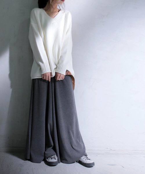 antiqua（アンティカ）の「リブ編みニットワイドパンツ（その他パンツ・レディース・ブラック/グレー・FREE）」の4枚目の写真