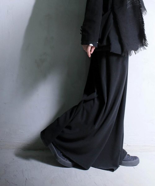 antiqua（アンティカ）の「リブ編みニットワイドパンツ（その他パンツ・レディース・ブラック/グレー・FREE）」の6枚目の写真