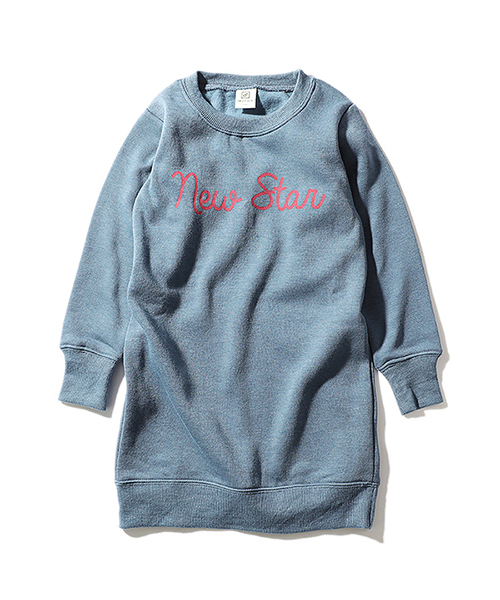 devirock（デビロック）の「全20柄 プリント裏起毛スウェットワンピース（ワンピース・キッズ・その他1/その他2/その他3/その他4/その他5/その他6/その他7/その他8/その他9/その他10/その他11/その他12/その他13/その他14/その他15/その他16/その他17/その他18・100cm/110cm/150cm/160cm/120cm/130cm/140cm）」の5枚目の写真