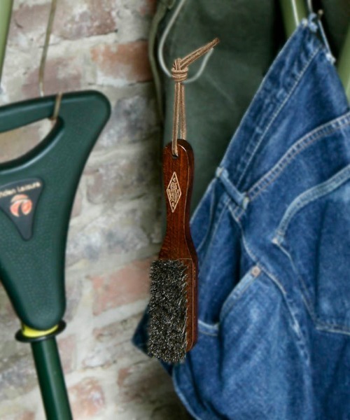 DULTON（ダルトン）の「CLOTHES BRUSH /洋服 ブラシ（ランドリーグッズ・メンズ・その他・FREE）」の8枚目の写真