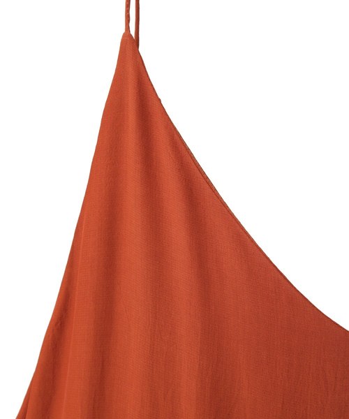 CLANE(クラネ)の「CENTER SLIT WRINKLE CAMISOLE(キャミソール・レディース・ブラック/グリーン系その他/キャメル・2/1)」の9枚目の写真