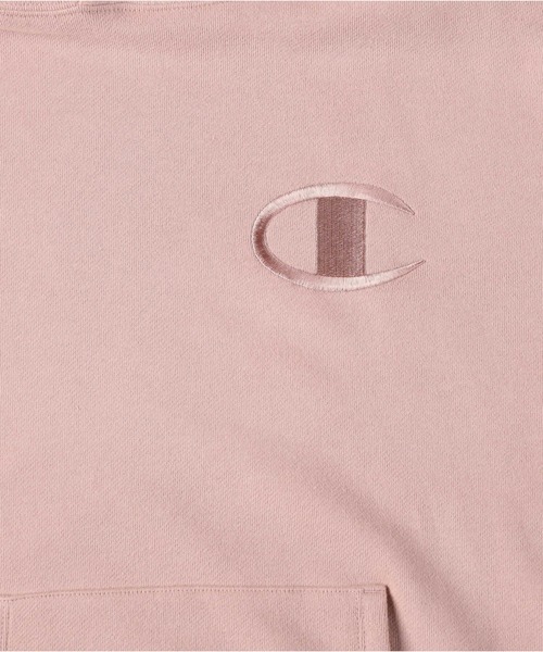 Champion(チャンピオン)の「【Champion】ビッグCロゴスウェットパーカー(パーカー・レディース・ブラック/ライトピンク/ライトベージュ/ライム・M/L)」の14枚目の写真