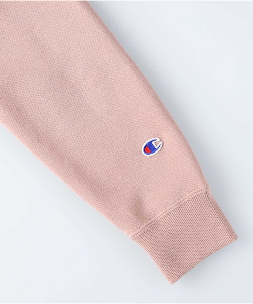 Champion(チャンピオン)の「【Champion】ビッグCロゴスウェットパーカー(パーカー・レディース・ブラック/ライトピンク/ライトベージュ/ライム・M/L)」の6枚目の写真