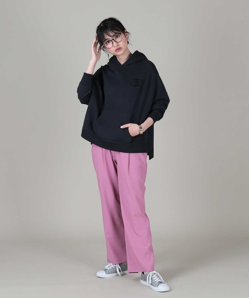 Champion(チャンピオン)の「【Champion】ビッグCロゴスウェットパーカー(パーカー・レディース・ブラック/ライトピンク/ライトベージュ/ライム・M/L)」の9枚目の写真