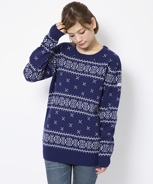 X-girl（エックスガール）の「BANDANA KNIT TOP（ニット/セーター・レディース・ブラック/レッド/ブルー・1/2）」の3枚目の写真