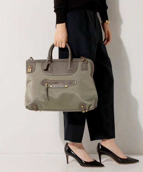 TOFF&LOADSTONE（トフアンドロードストーン）の「【別注】＜TOFF&LOADSTONE（トフアンドロードストーン）＞ナイロン ブリーフ バッグ†（トートバッグ・レディース・ブラック/ダークブラウン/ネイビー/モカ/ベージュ・フリー）」の15枚目の写真