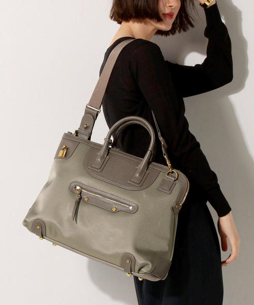 TOFF&LOADSTONE（トフアンドロードストーン）の「【別注】＜TOFF&LOADSTONE（トフアンドロードストーン）＞ナイロン ブリーフ バッグ†（トートバッグ・レディース・ブラック/ダークブラウン/ネイビー/モカ/ベージュ・フリー）」の16枚目の写真