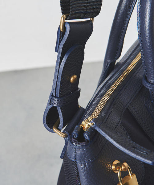 TOFF&LOADSTONE（トフアンドロードストーン）の「【別注】＜TOFF&LOADSTONE（トフアンドロードストーン）＞ナイロン ブリーフ バッグ†（トートバッグ・レディース・ブラック/ダークブラウン/ネイビー/モカ/ベージュ・フリー）」の11枚目の写真