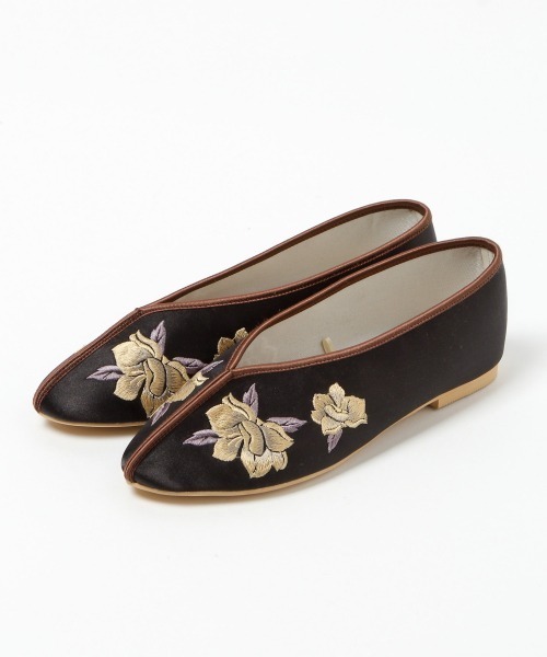 GLOBAL WORK（グローバルワーク）の「フラットチャイナシューズ/930419（その他シューズ・レディース・ブラック/アイボリー/ベージュ系その他・MEDIUM/LARGE）」の19枚目の写真