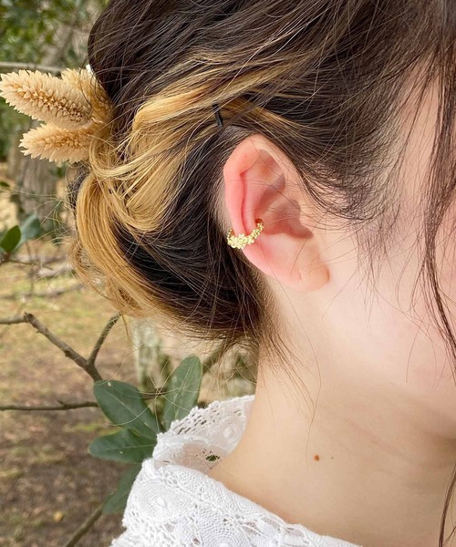 m.soeur（エムスール）の「小花のイヤーカフ＊（イヤーカフ・レディース・シルバー/ゴールド・FREE）」の8枚目の写真