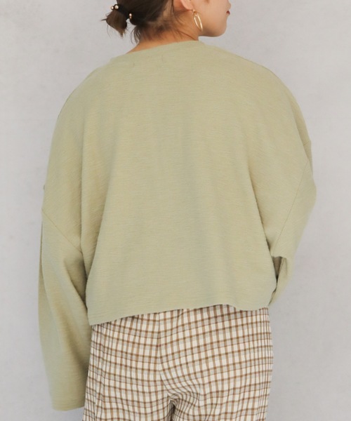 ap retro（アプレトロ）の「フクレジャガードヘンリーネックプルオーバー【ZOZOTOWN限定商品】（Tシャツ/カットソー・レディース・ブラック/ライトカーキ/ライトベージュ・FREE）」の8枚目の写真